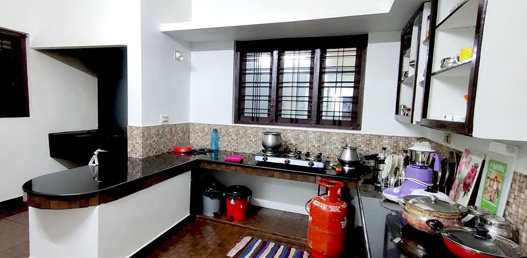 Diya Homestay -Kitchen